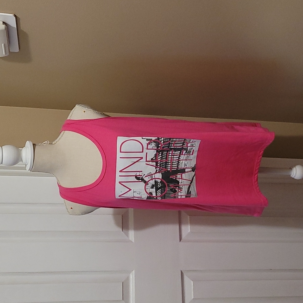 Danskin Now racer back tee